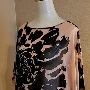Trina Turk Black and Blush Floral Tunic Top